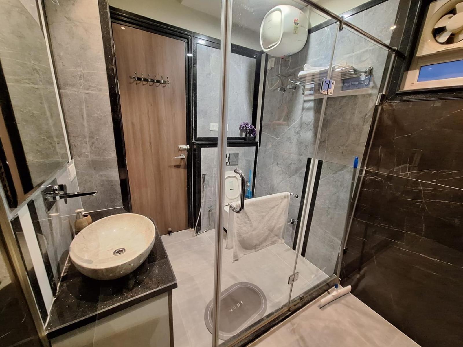 Maharani Benaras - Garden View 2bhk Furnished Flat Near Kashi Vishwanath Temple 2 Km * Varanasi