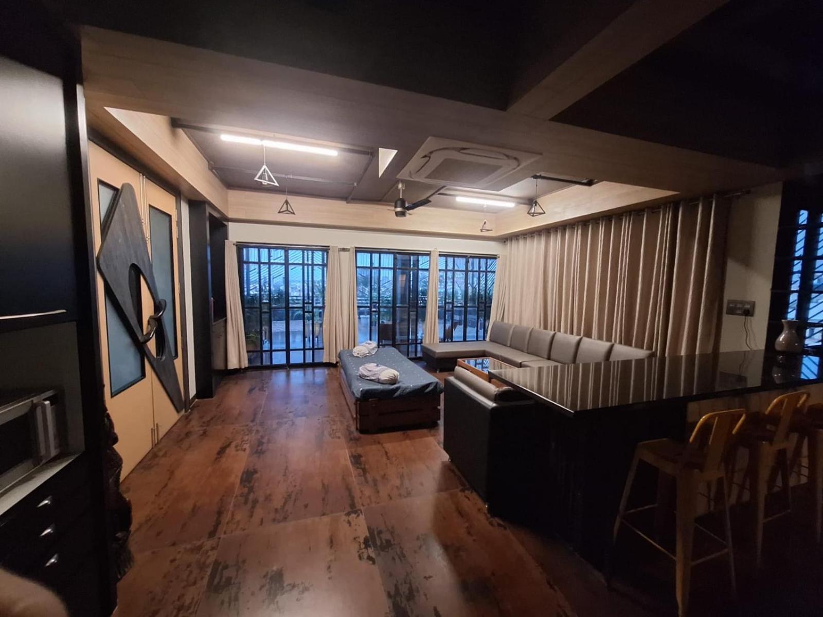 Apartment Maharani Benaras - Garden View 2bhk Furnished Flat Near Kashi Vishwanath Temple 2 Km Varanasi
